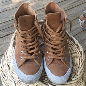 Converse high tops, suede 9.5